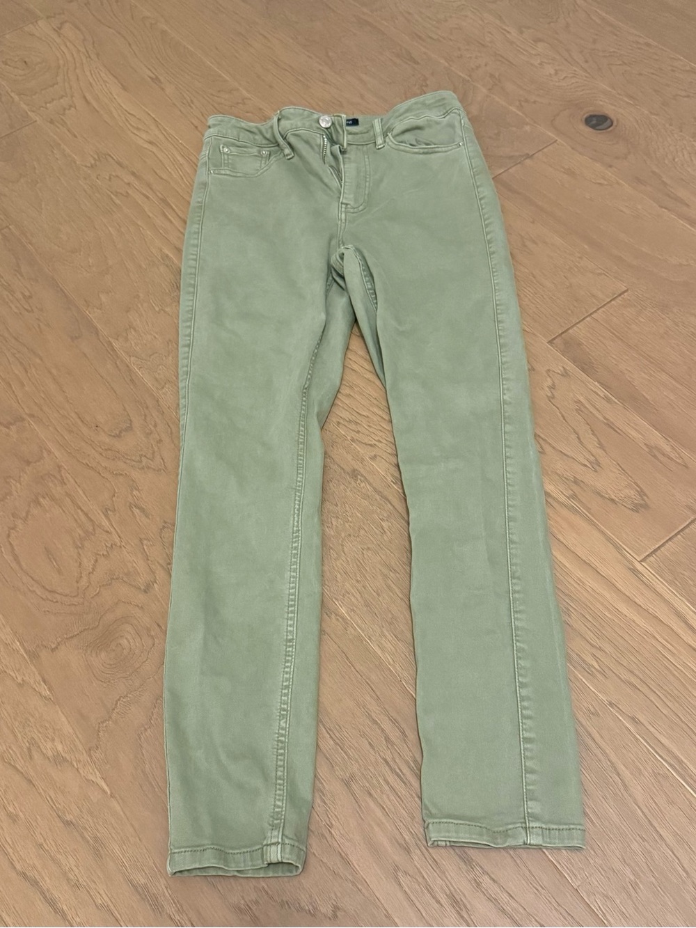 Calvin Klein Jeans Slim Skinny Pants in Light Sage Green